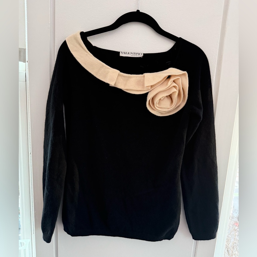 Valentino Black and Cream Sweater (M)